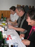 Obecní ples - život je hořký, bohudík